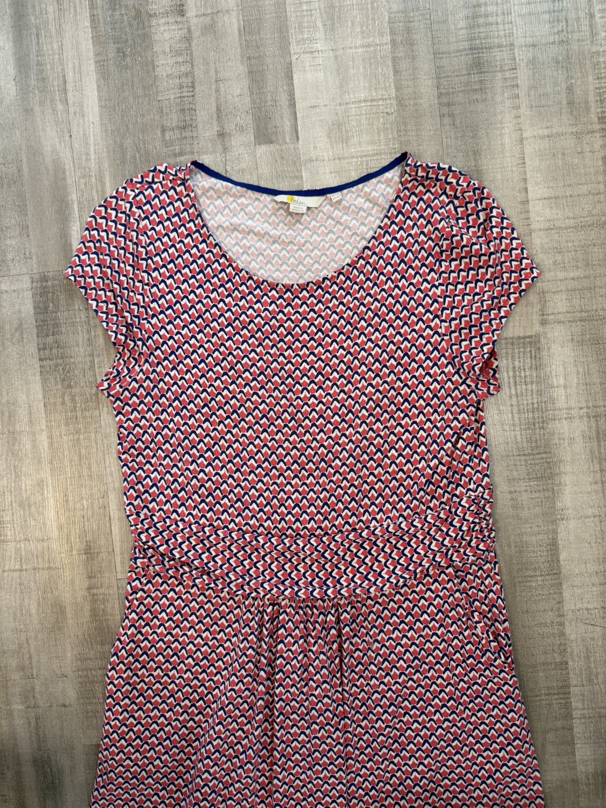 Boden Women’s 10P Petite Jersey Dress Red Blue Geometric Short Sleeve Stretch