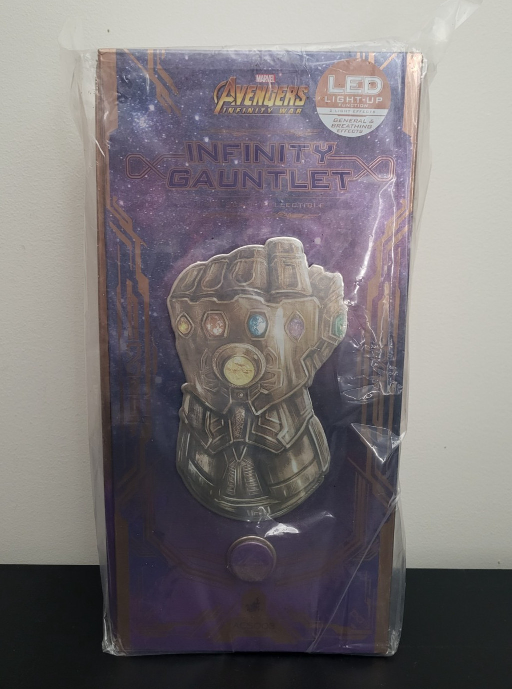 Infinity Gauntlet Avengers 1/4 Scale HOT TOYS ACS 003 LED Light UNUSED NEW MIB