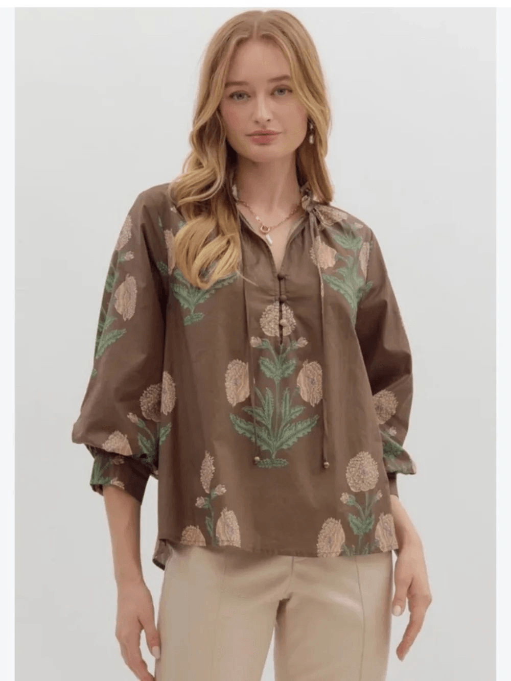 NWT Entro Brown Floral Bubble Sleeve Top - Size M NWT Entro Brown Floral Bubble Sleeve Top - Size M