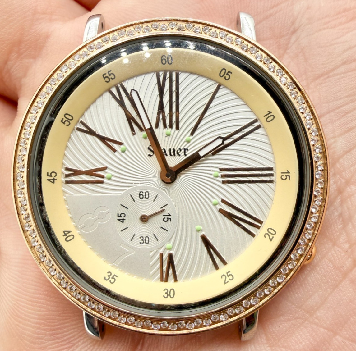 Diamond Bezel Quartz Stauer Ladies Watch RUNNING 43mm