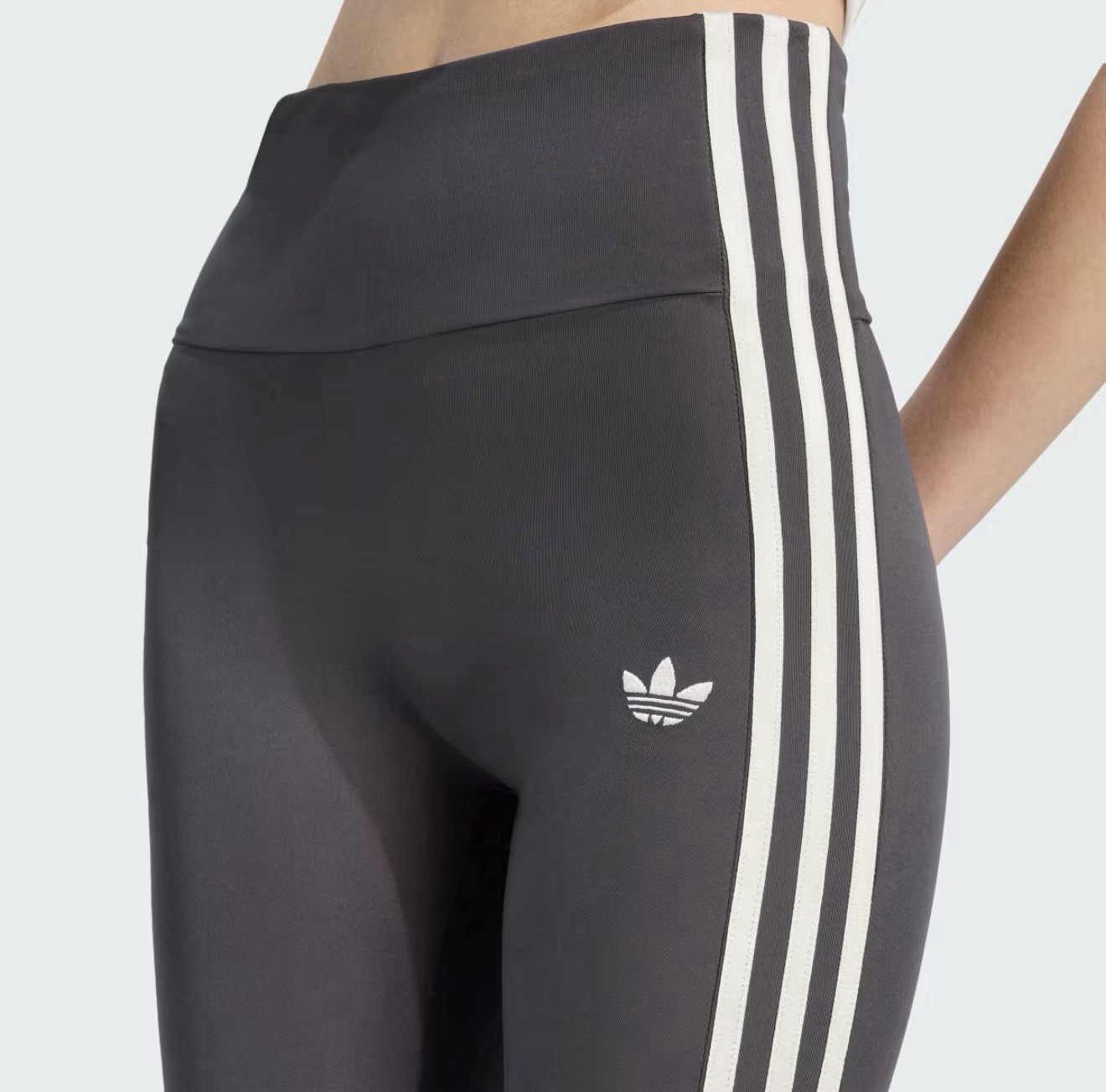 Adidas 3 Stripe Leggings - Workout Pants Large KD0591 ADICLUB NWT Adidas 3 Stripe Leggings - Workout Pants Large KD0591 ADICLUB NWT