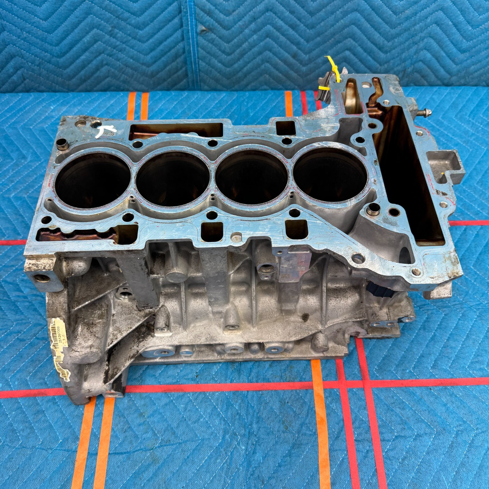 2012–2016 BMW 328i F30 N26 2.0L Engine Cylinder Block OEM 7587601