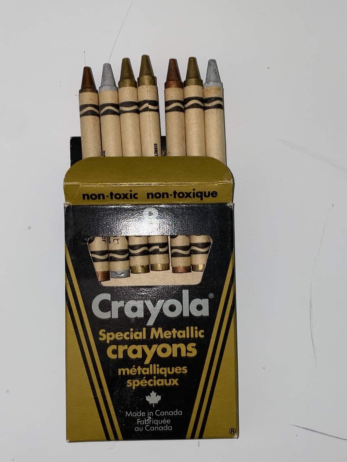 🖍️NEW - Vintage Crayola Metallic Gold & Silver Crayon Lot Box Binney Smith Rare