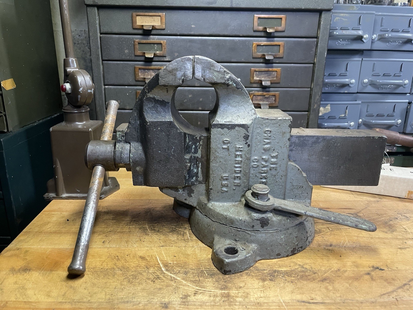 Charles Parker Bench Vise #973 1/2 - Made In USA Charles Parker Bench Vise #973 1/2 - Made In USA