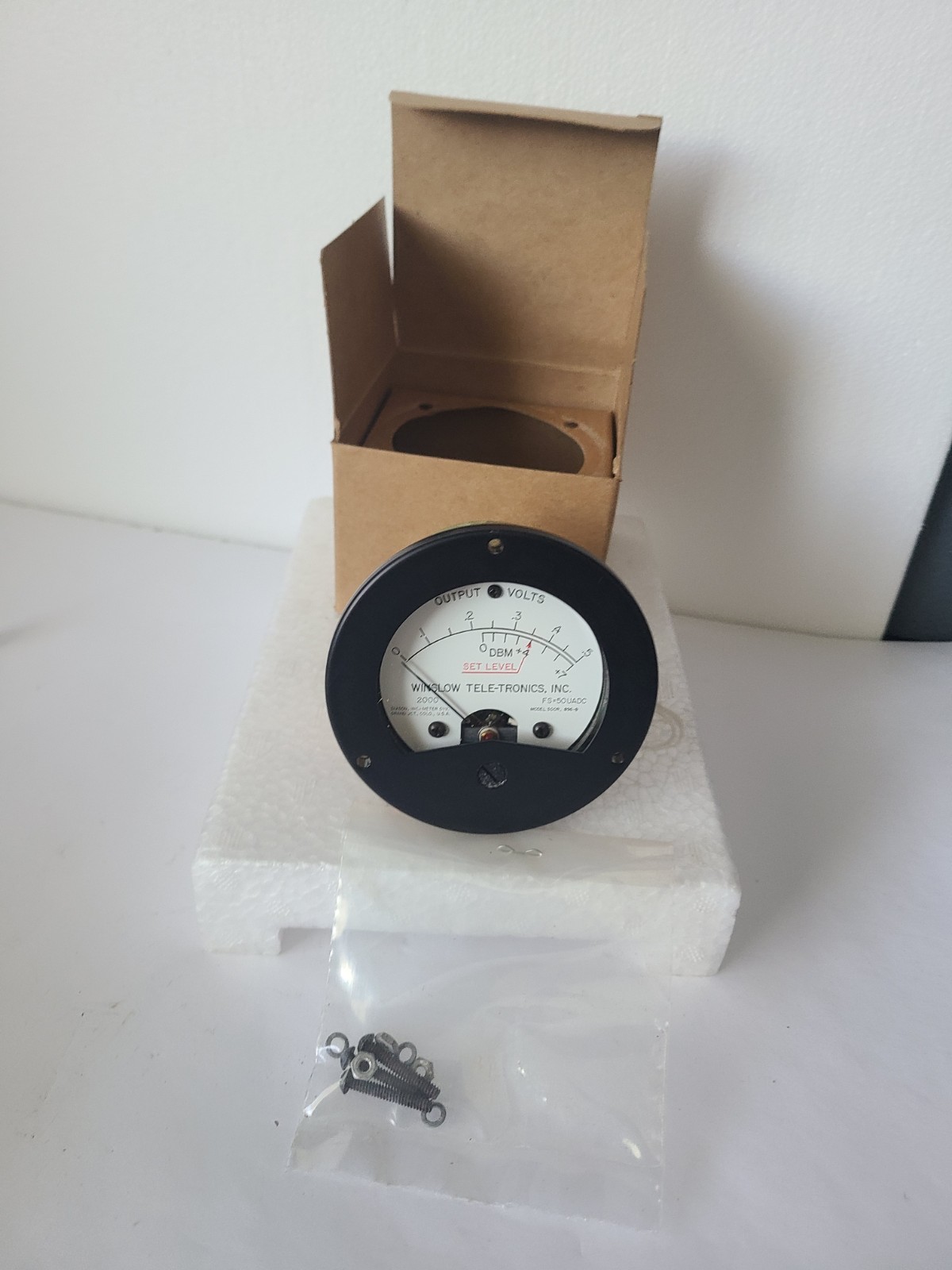 Vintage Dixson/WINSLOW  Model 300R volt meter/signal meter, NOS, Open Box Condi