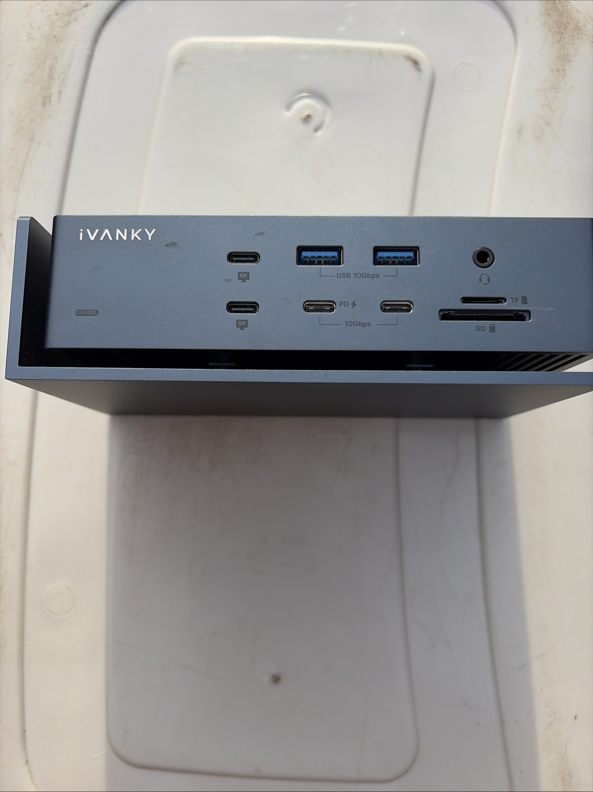 iVANKY USB-C Docking Station for Quad 6K 60Hz Display