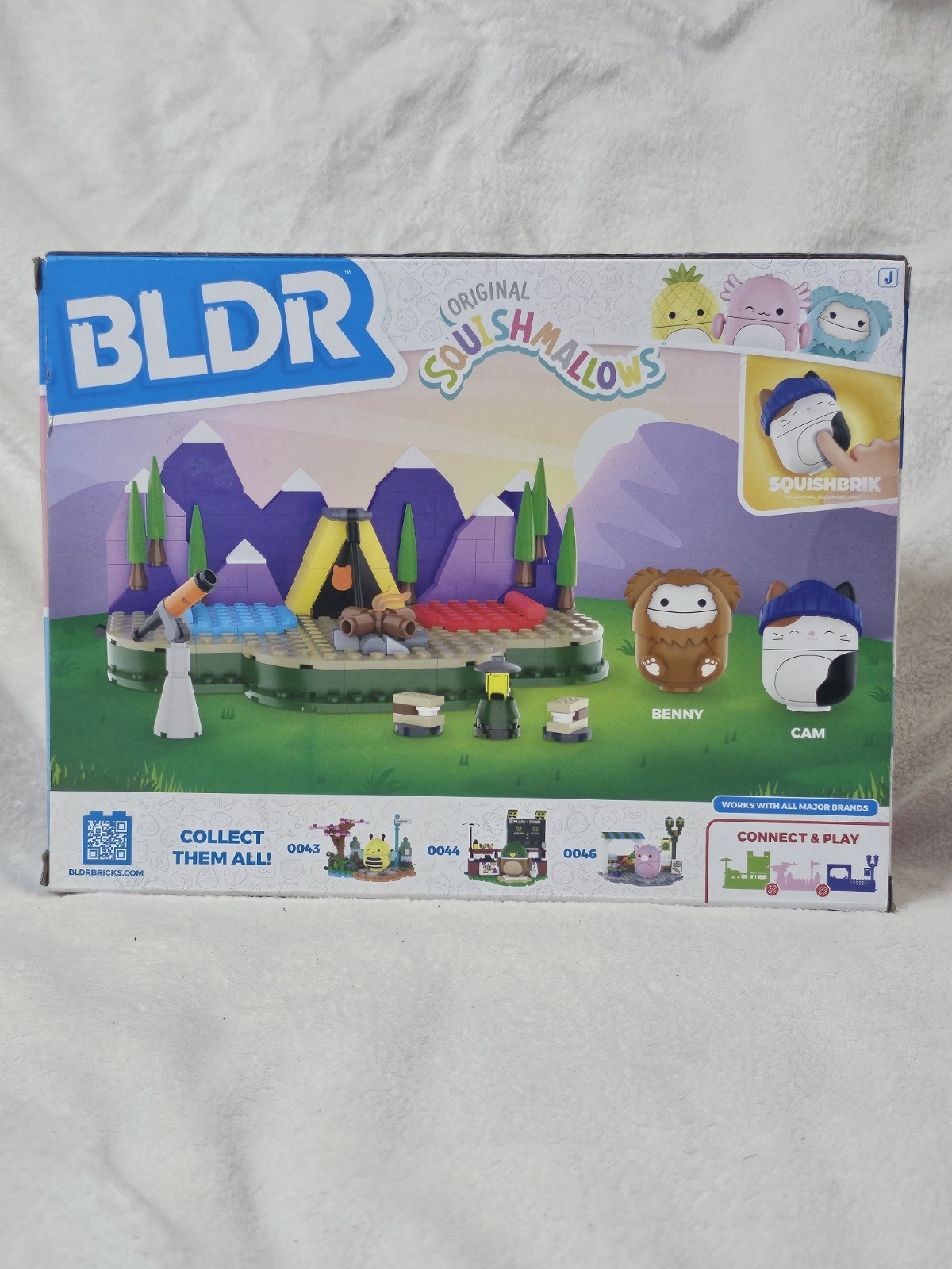 BLDR Squishmallows Outdoor Adventure Club 0050 Benny Cam 245 Pieces Build Toy BLDR Squishmallows Outdoor Adventure Club 0050 Benny Cam 245 Pieces Build Toy