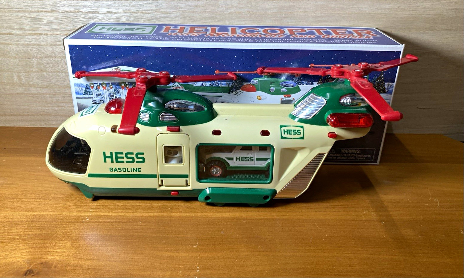 2001 Hess Helicopter with Motorcycle & Cruiser Vintage Toy Truck Set Boxed Teste 2001 Hess Helicopter with Motorcycle & Cruiser Vintage Toy Truck Set Boxed Teste