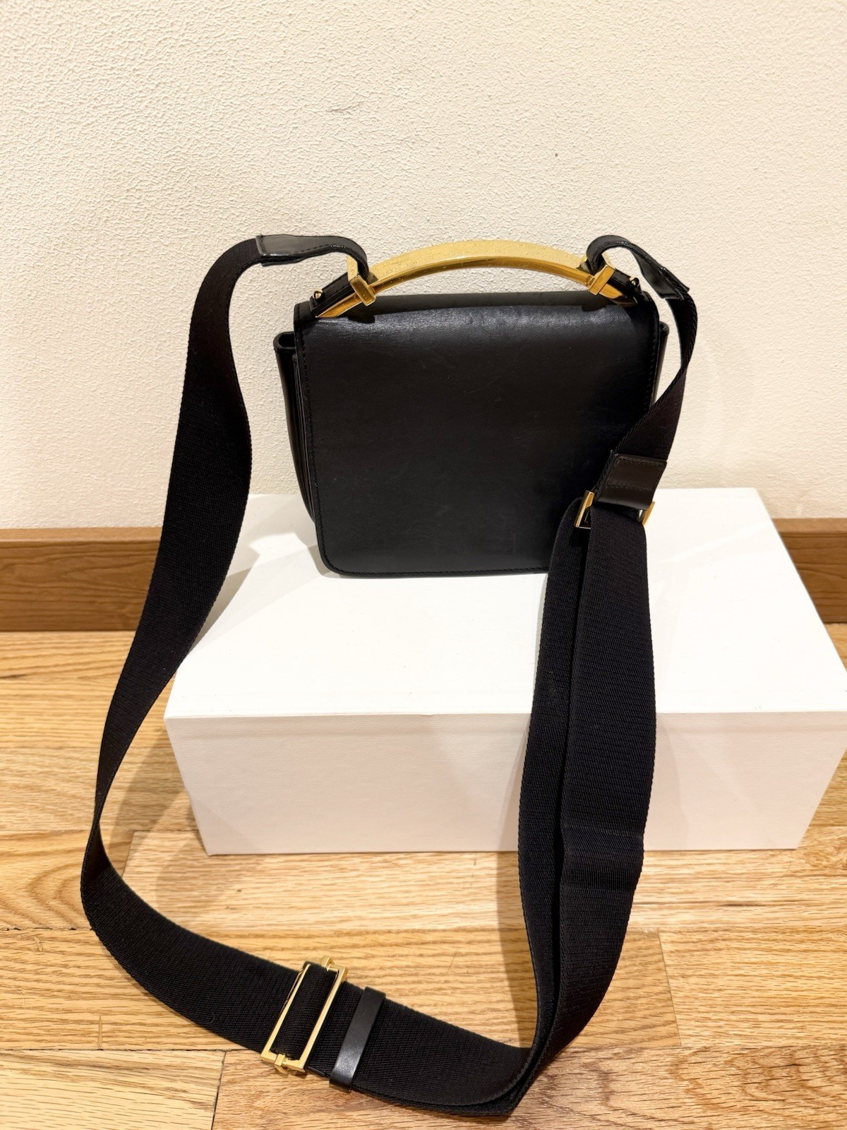 Marni Leather Crossbody Bag Marni Leather Crossbody Bag