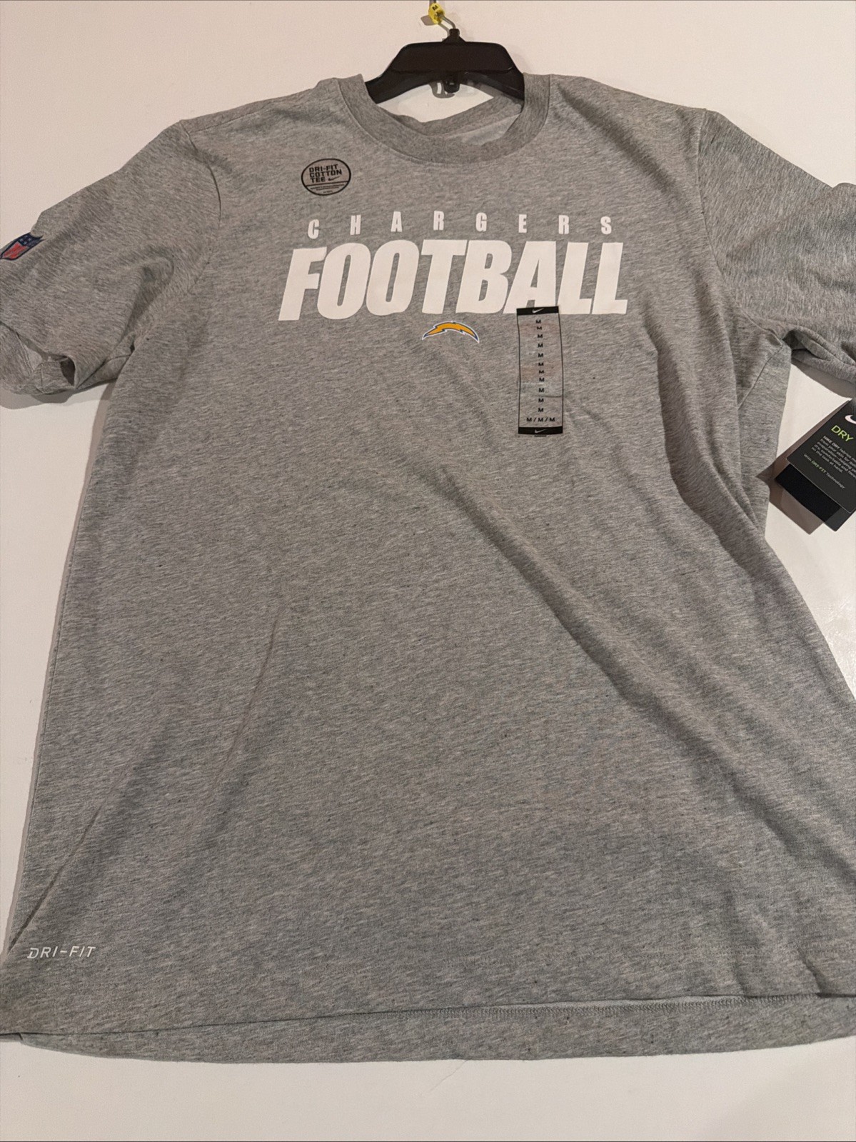 Nike NFL Los Angeles Chargers Graphics Tee Sz M NKCG Men’s Grey Football