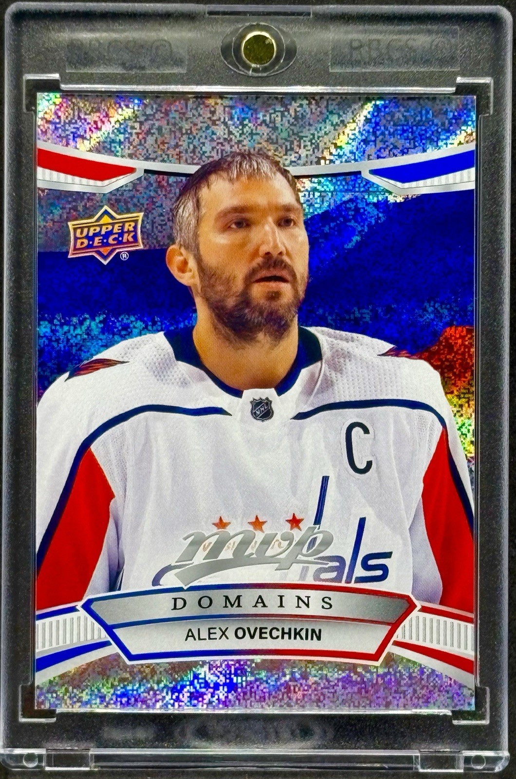 Alex Ovechkin RARE RUSSIA REFRACTOR INVESTMENT CARD  CAPITALS MVP MINT