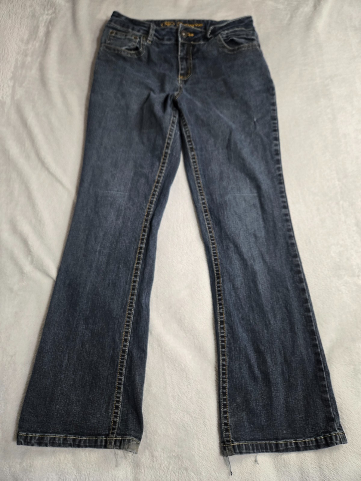 Cato Premium Blue Jeans Womens Size 10 Bootcut Dark Denim Embroidered Cowgirl Cato Premium Blue Jeans Womens Size 10 Bootcut Dark Denim Embroidered Cowgirl