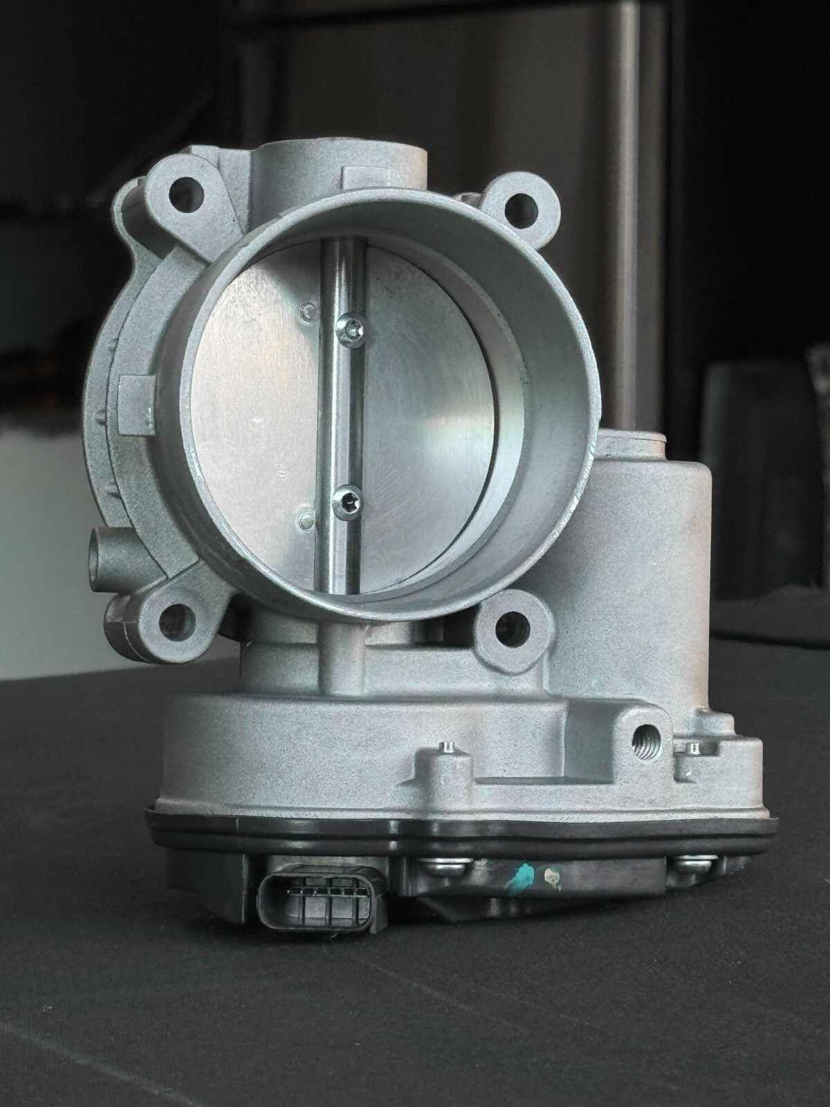 Throttle Body 3.5L Ford F-150 Expedition BL3Z9E926A BL3Z9E926B 2011-2018