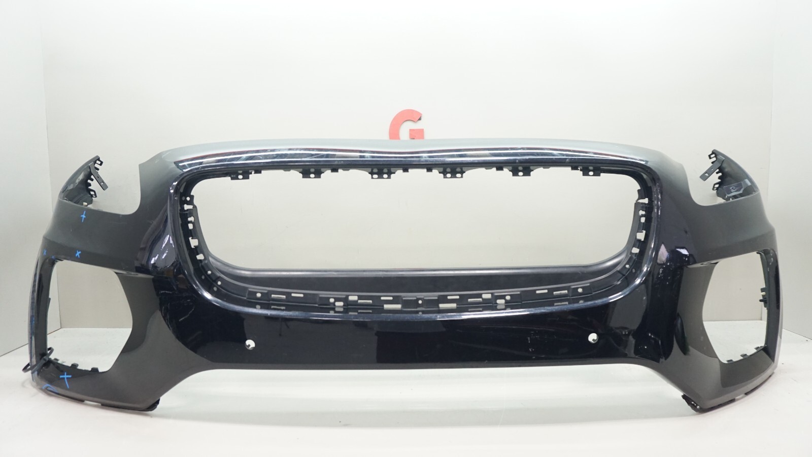 2018-2020 JAGUAR E-PACE R-DYNAMIC FRONT BUMPER COVER PANEL OEM J9C3-17F003-C