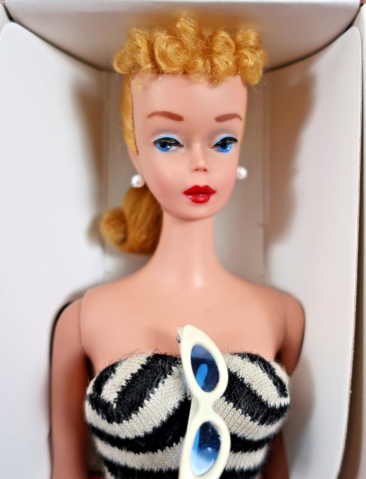 NICE Vintage #4 Blonde PONYTAIL BARBIE SS Glasses Bklt Repr BOX STD NO GRN BIN