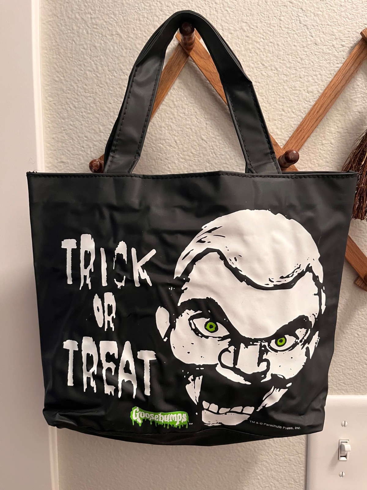 ‼️Goosebumps Collectible Slappy Dummy Vinyl Tote Bag R.L.Stine Rare Horror ‼️Goosebumps Collectible Slappy Dummy Vinyl Tote Bag R.L.Stine Rare Horror