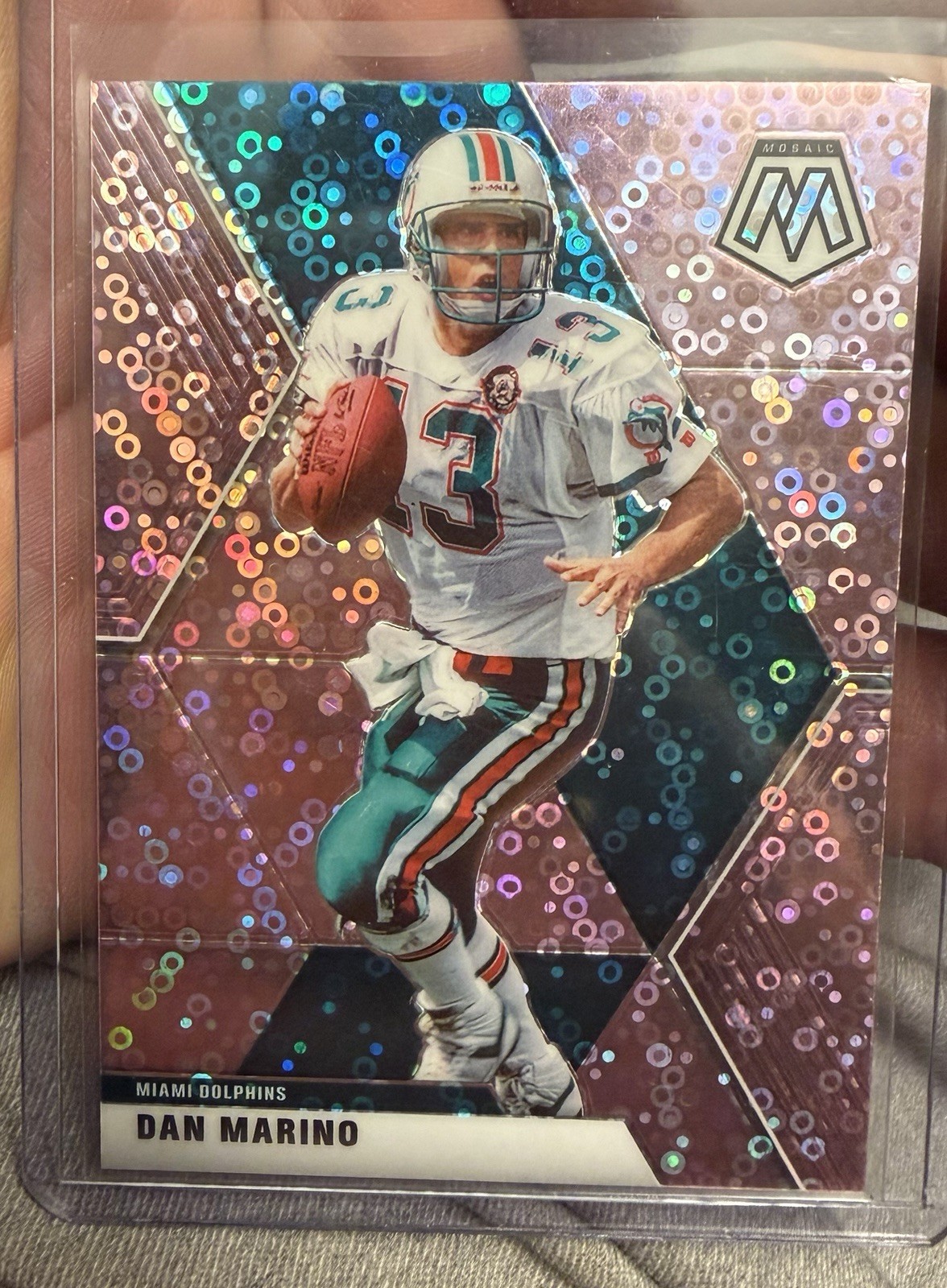 Panini 2020 Mosaic Dan Marino Miami Dolphins #123 Prizm Serial #10/20