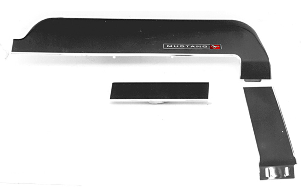 NEW 1967 - 1968 Ford Mustang DASH Panel TRIM KIT 4 Pc Set, Kit with emblem NEW 1967 - 1968 Ford Mustang DASH Panel TRIM KIT 4 Pc Set, Kit with emblem