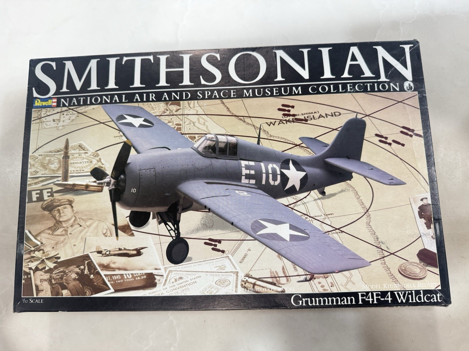 REVELL Smithsonian Grumman F4F-4 Wildcat 1/32 #4447 - REVELL Smithsonian Grumman F4F-4 Wildcat 1/32 #4447 -