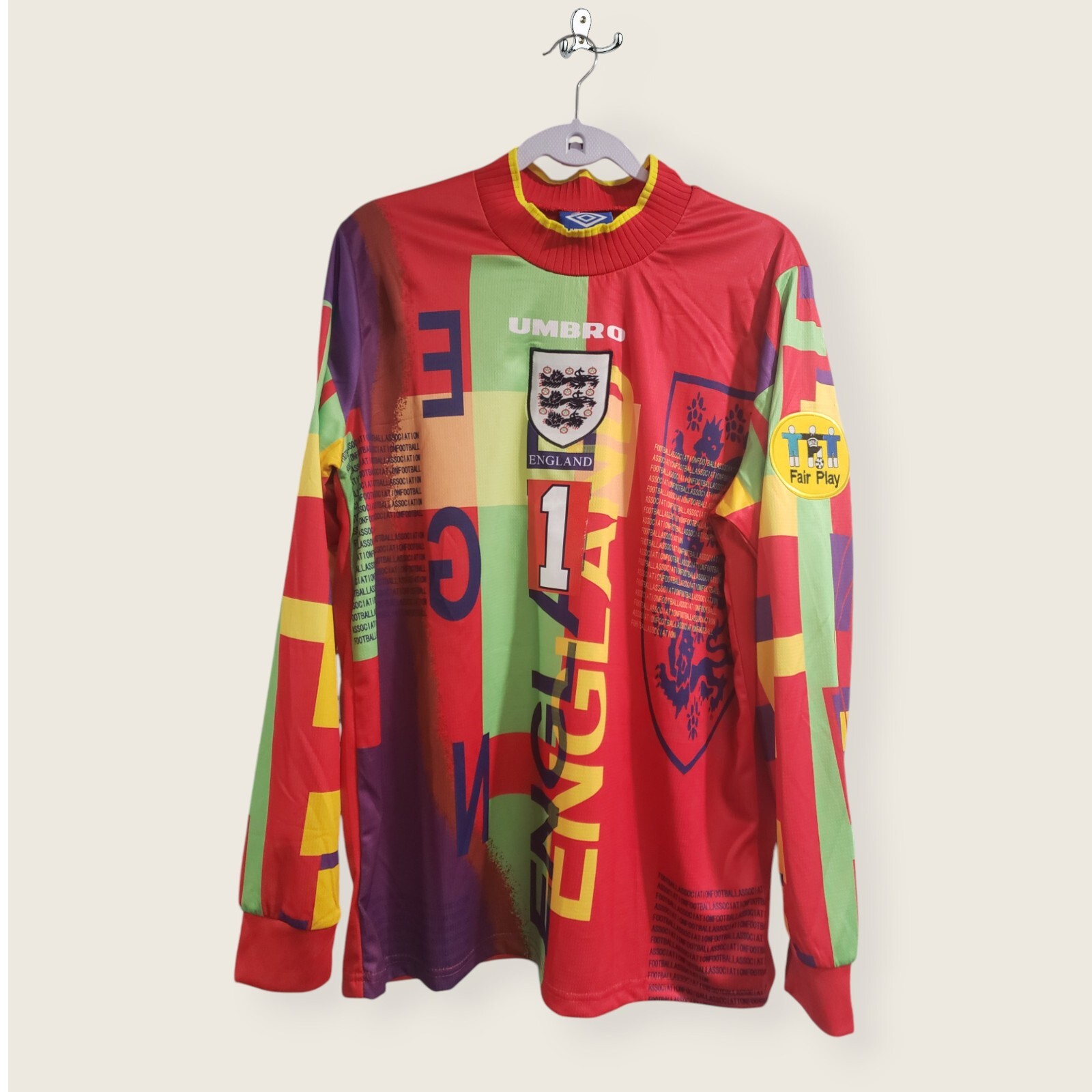Goalkeeper England 1996 - Retro - SEAMAN # 1 - Red- SMALL (USA-XS) Soccer