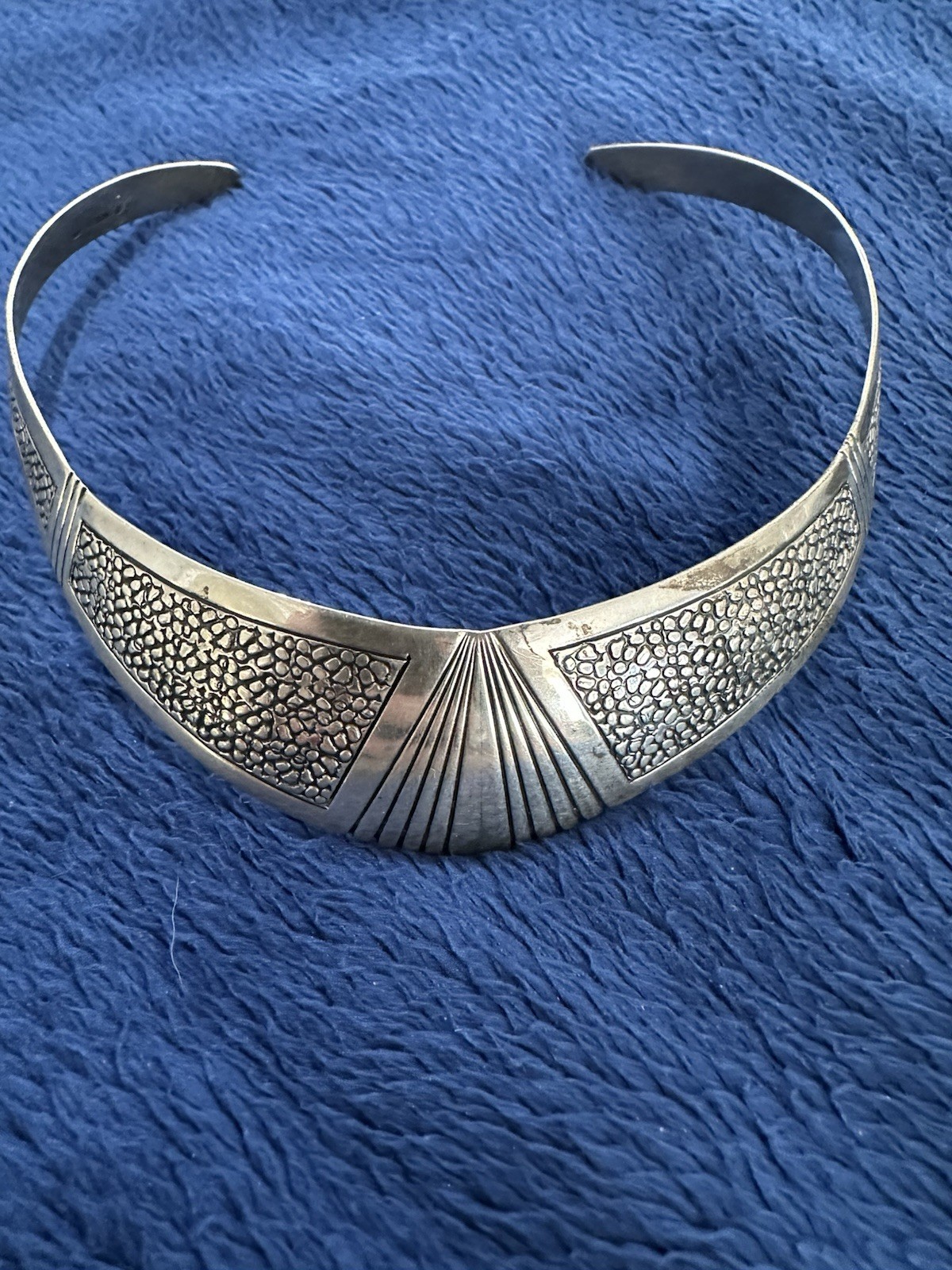 Vintage Lex Billie Signed Native American Navajo Collar Choker Necklace, 16” Vintage Lex Billie Signed Native American Navajo Collar Choker Necklace, 16”
