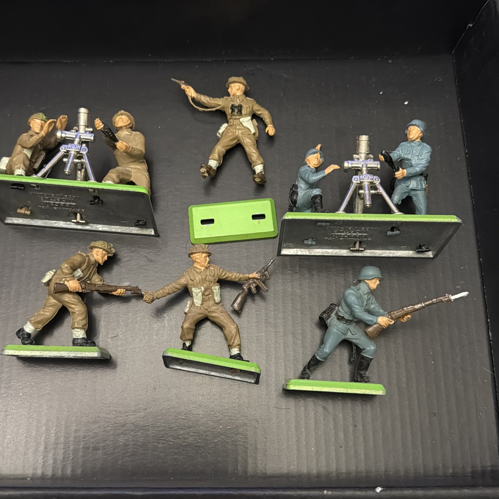 Vintage Britains Ltd Deetail 1971 WWII Toy Soldiers Lot of 6 Bases England Vintage Britains Ltd Deetail 1971 WWII Toy Soldiers Lot of 6 Bases England