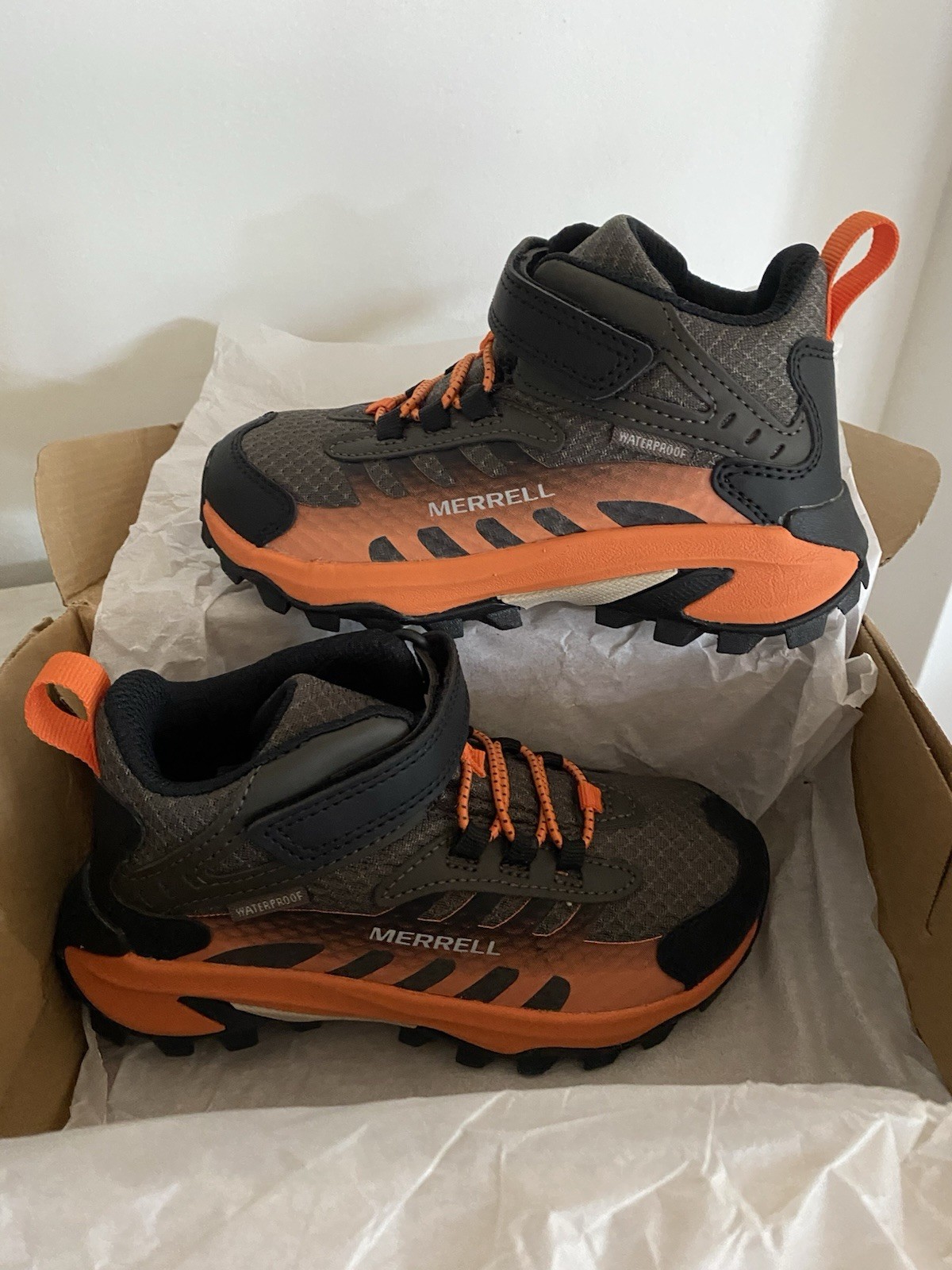 Merrell Moab Kids Mid-Top Hiking Shoes Hook & Loop Black/Orange US 12