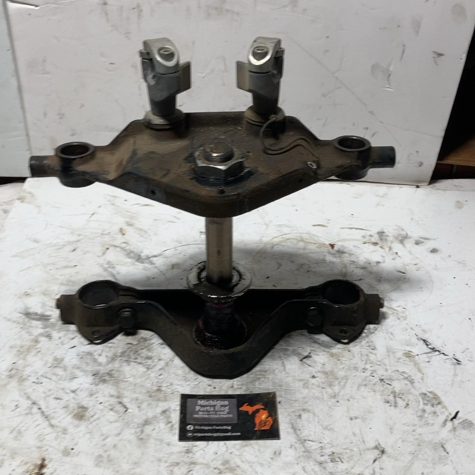 94-08 Harley Touring OEM Triple Tree Upper and Lower Fork Set Clamp Stem