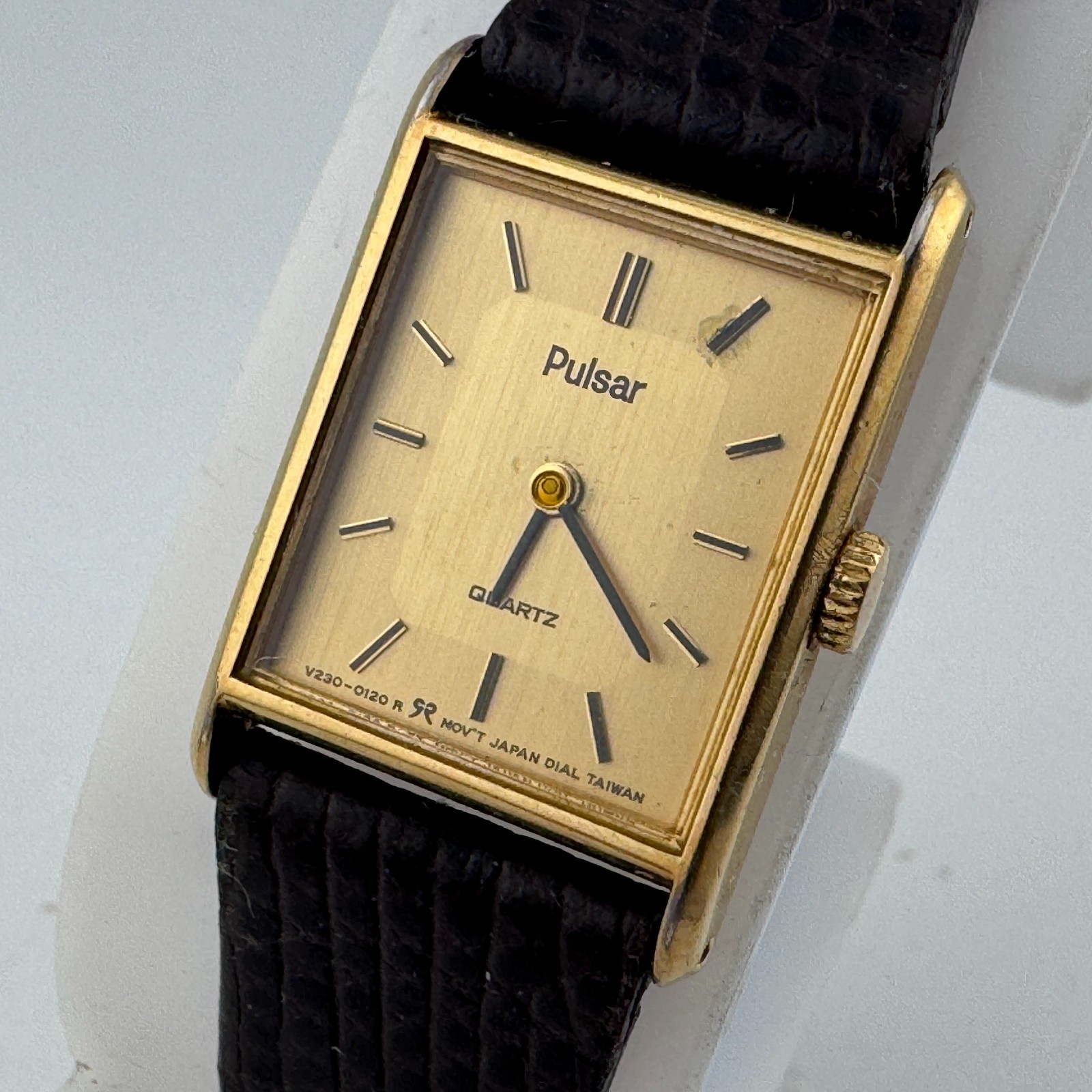 VTG Pulsar Quartz Watch Y481-5160 Women Gold Tone Rectangle Leather New Battery