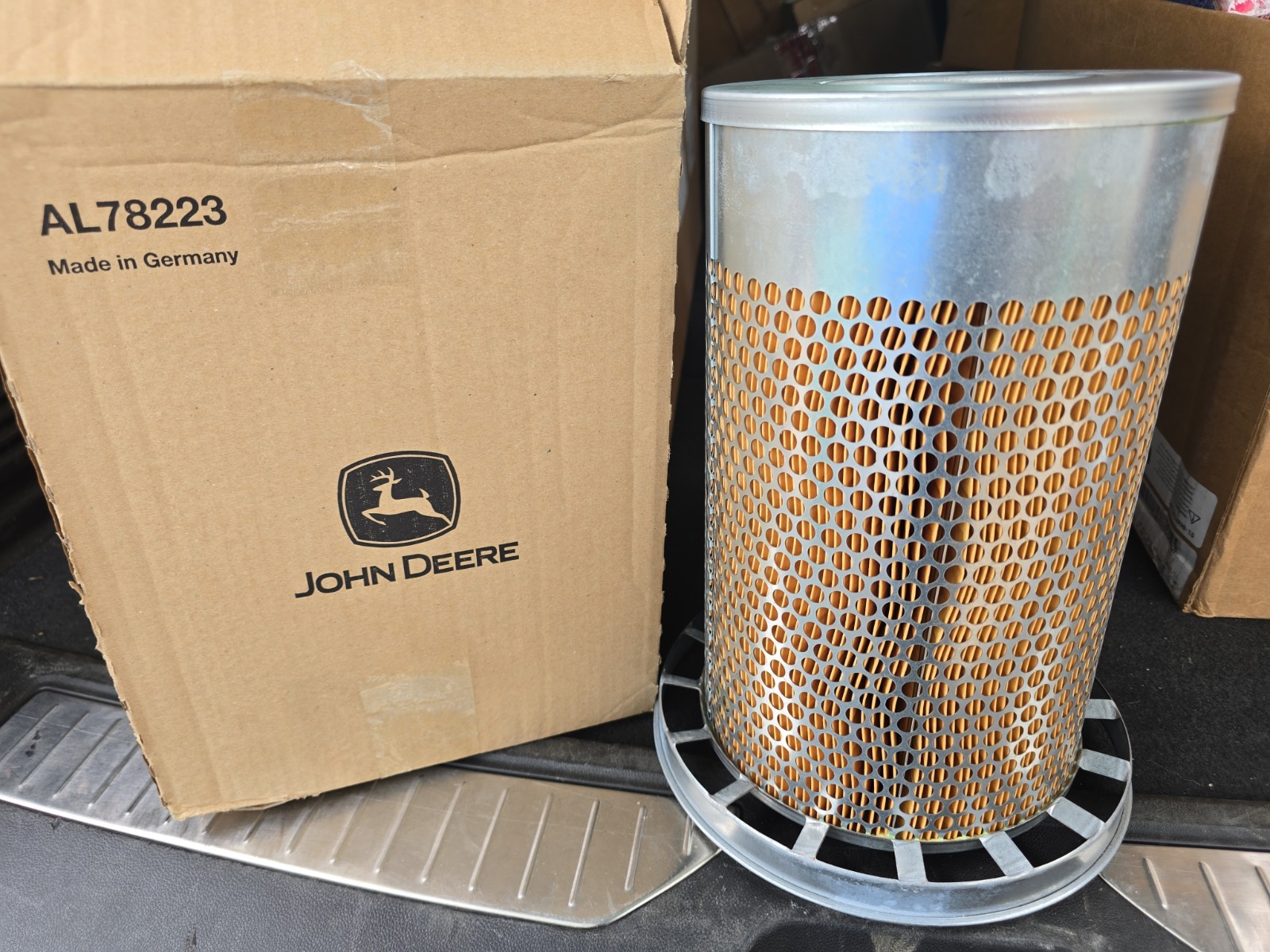 New John Deere Original Equipment Filter Element AL78223