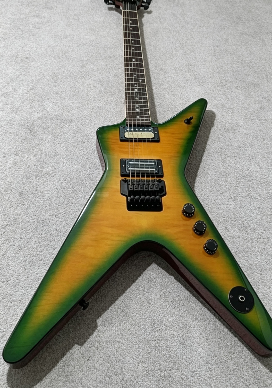 US Washburn Dimebag Darrell Electric Guitar Green Yellow Burst Flame Fast Ship