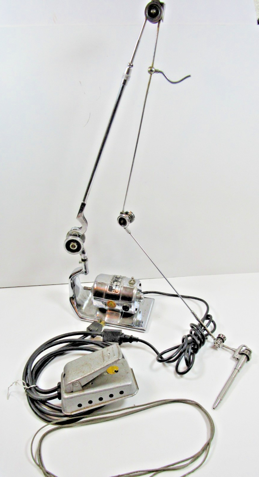Vintage Foredom Model 73 Belt-Driven Tool Jeweler Dental Drill Machine W/Stand