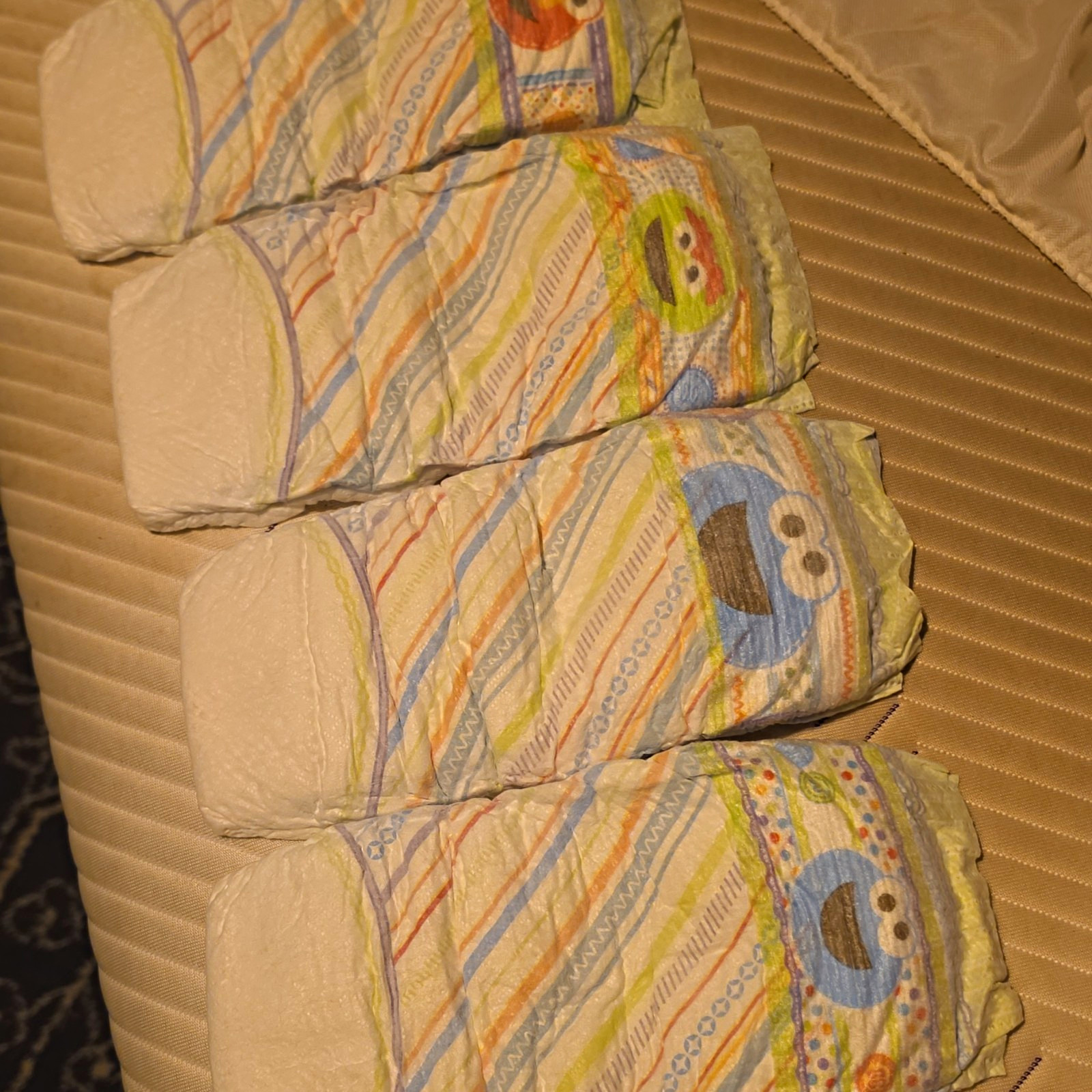Vintage 2013 Pampers Cruisers Size 7 11 Conut Unsealed Mint Condition.