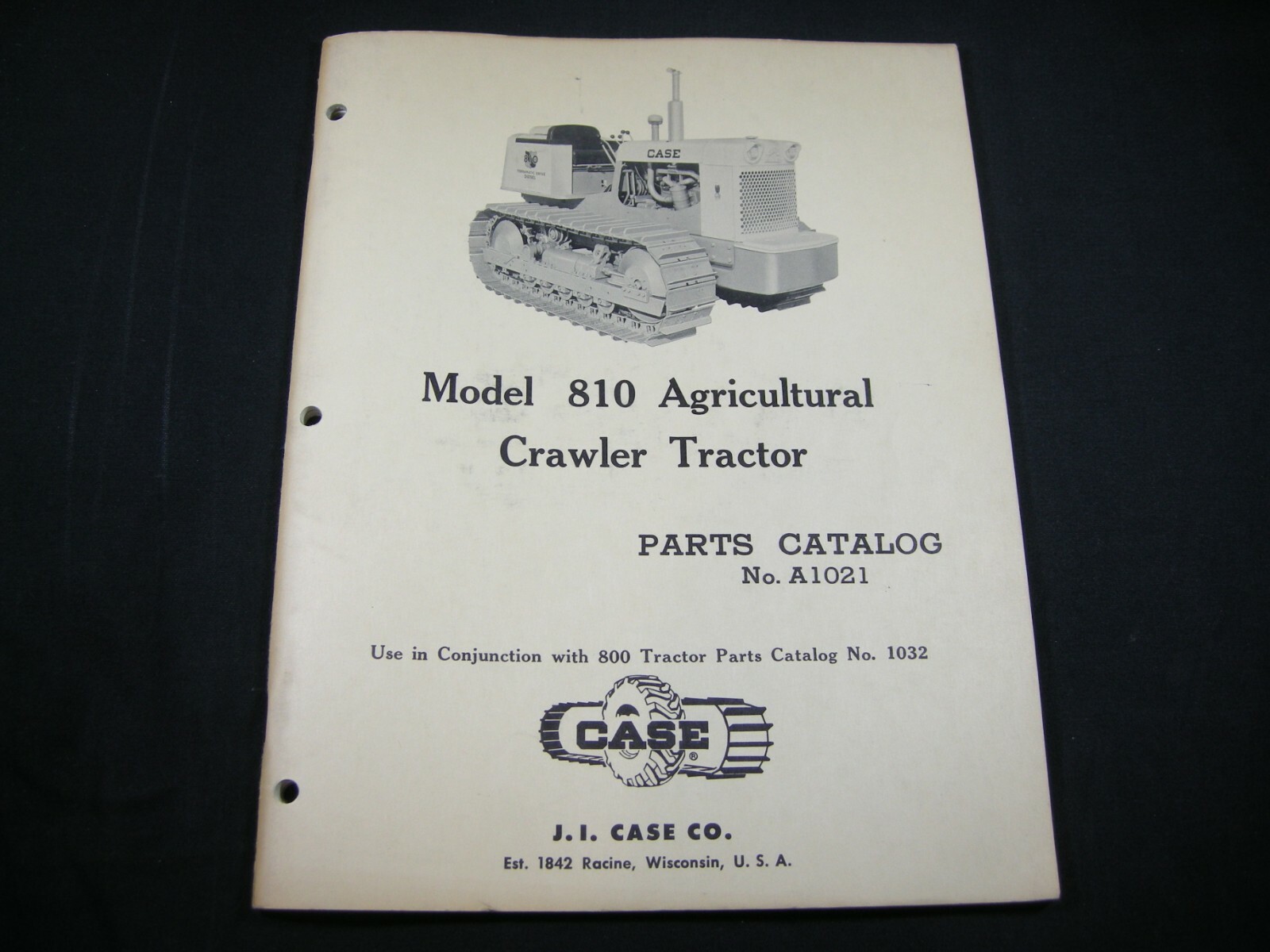 Original J l CASE 810 Agricultural Farm Crawler Tractor Parts Manual Book