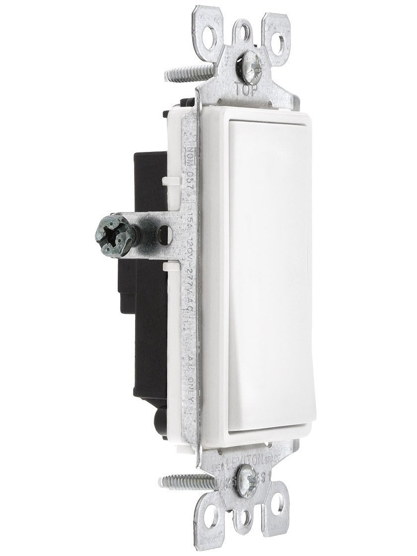 LEVITON 5601-2WH SINGLE POLE DECORA SWITCH (20 PACK) LEVITON 5601-2WH SINGLE POLE DECORA SWITCH (20 PACK)