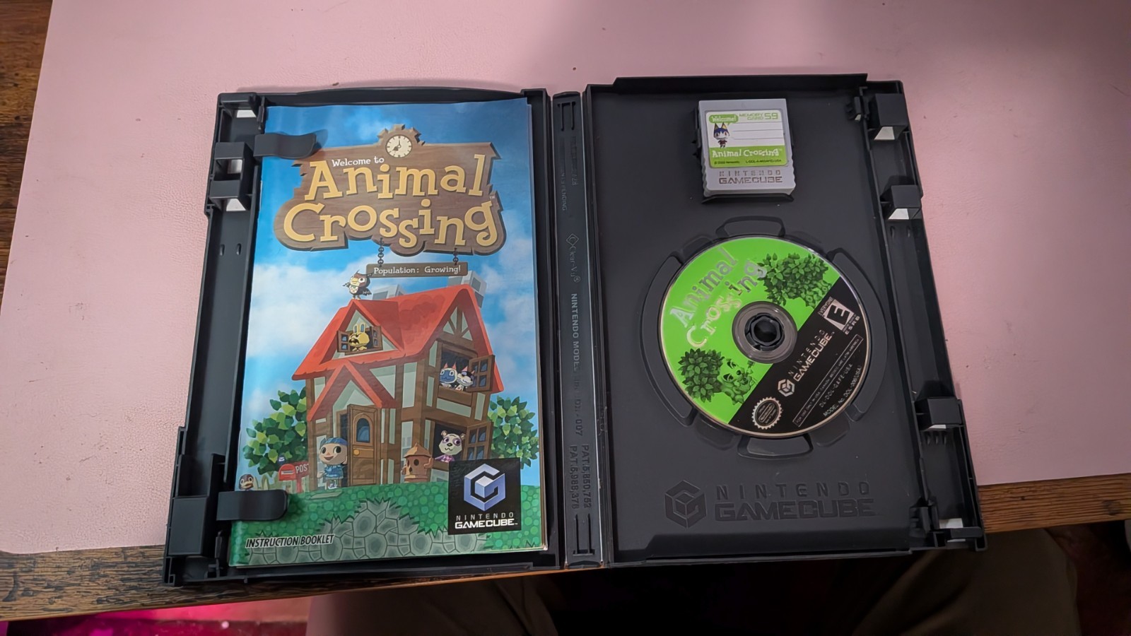 Animal Crossing Nintendo GameCube w/ Manual & Memory Card - TESTED & WORKING