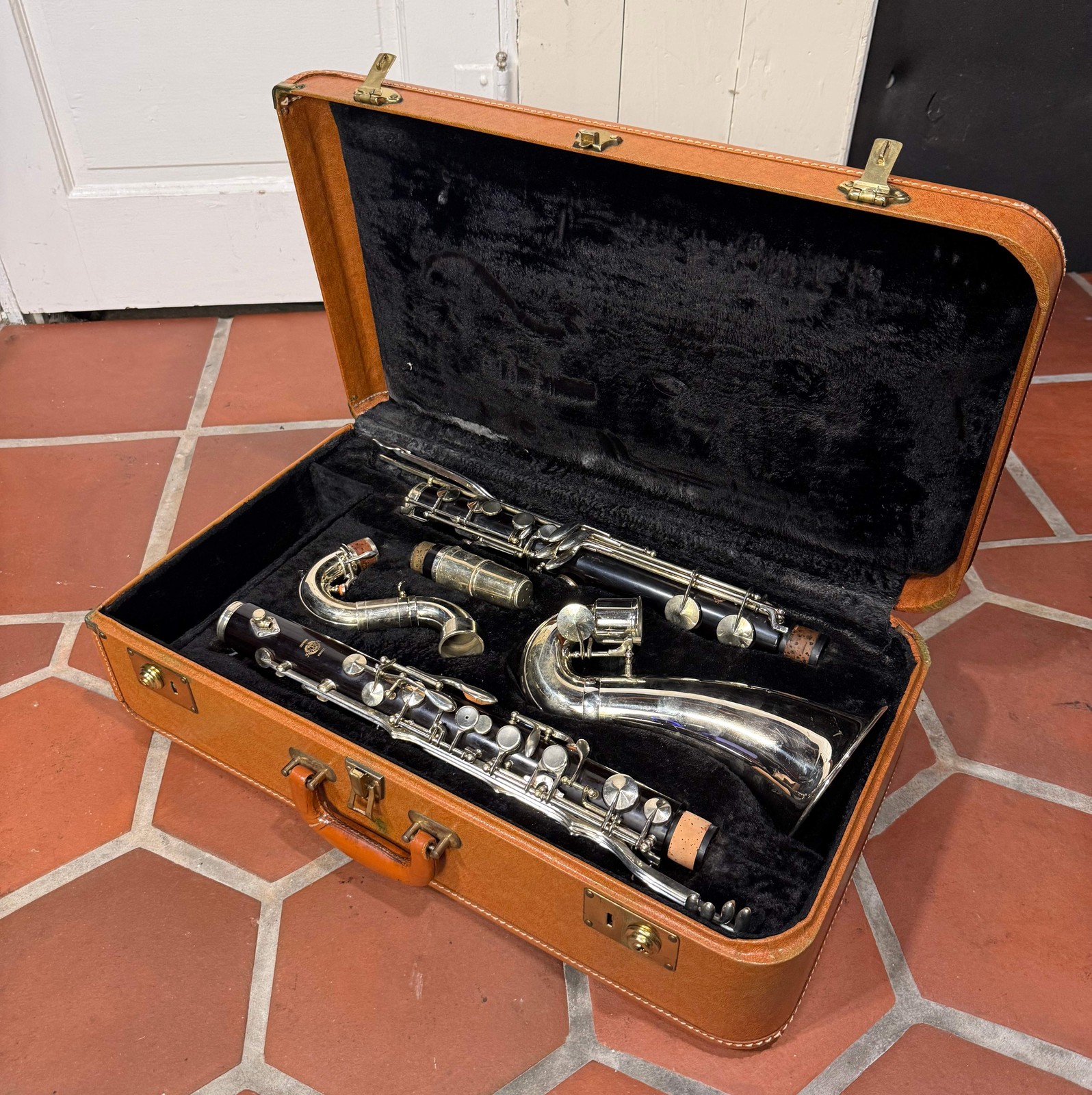 RARE — Serviced 1950’s Selmer Paris Depose Low E Natural Bass Clarinet RARE — Serviced 1950’s Selmer Paris Depose Low E Natural Bass Clarinet