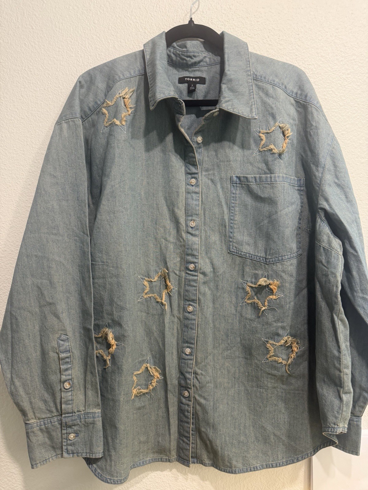 NWOT TORRID DENIM BUTTON DOWN W/Stars