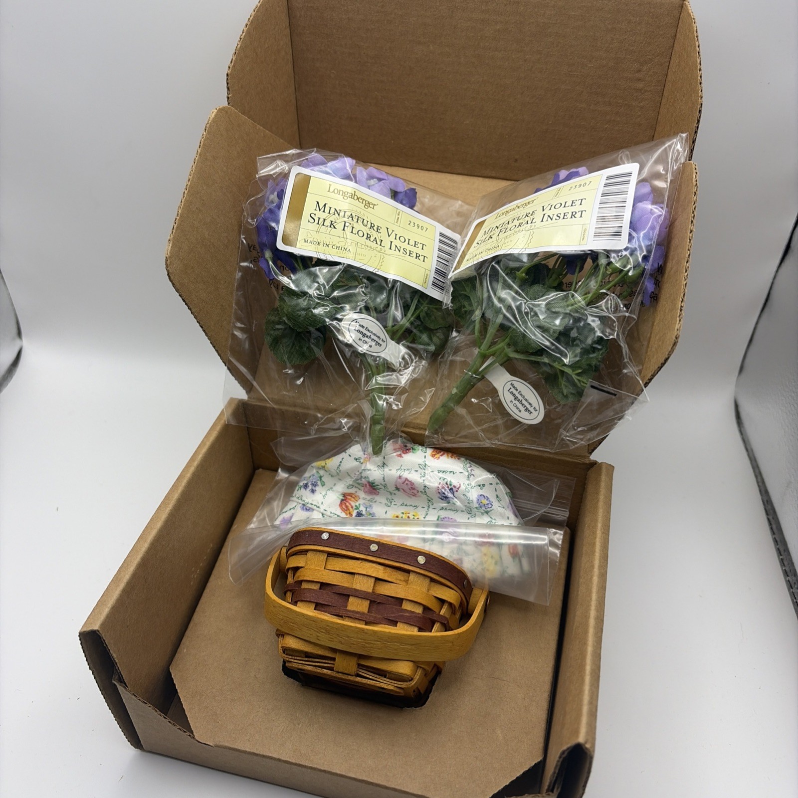 Longaberger 2006 Collectors Club May Series Mini Violet Basket New in Box Longaberger 2006 Collectors Club May Series Mini Violet Basket New in Box