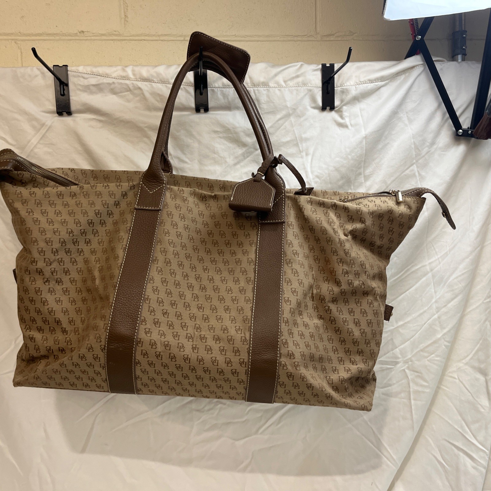 Dooney & Bourke Duffel Bag Travel Large TAN Monogram Canvas HAS LOCKS