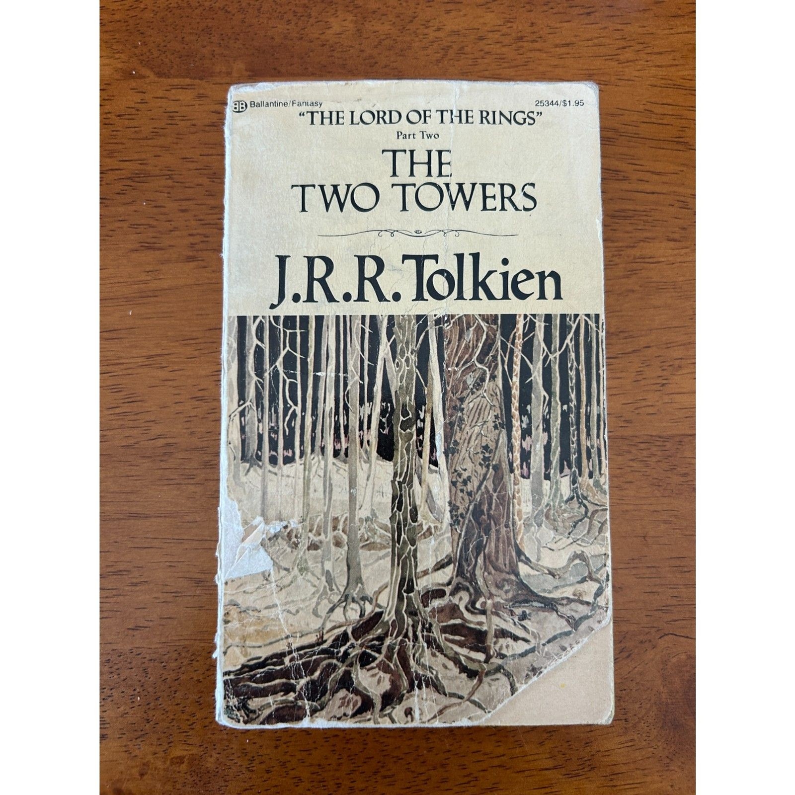 Vintage J.R.R. Tolkien The Two Towers Ballantine Paperback LOTR