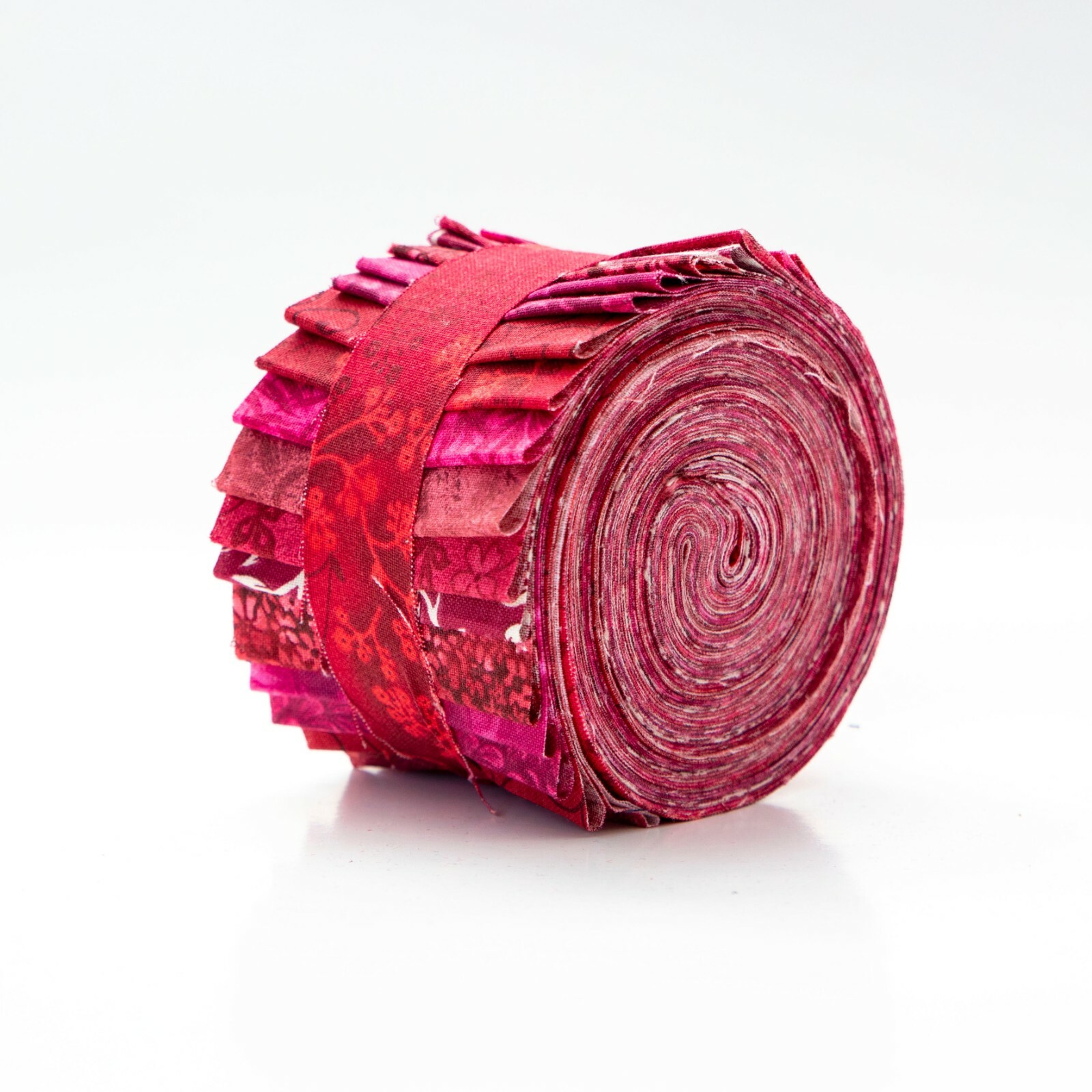 18-pc It\'s All Red Jelly Roll 2.5\