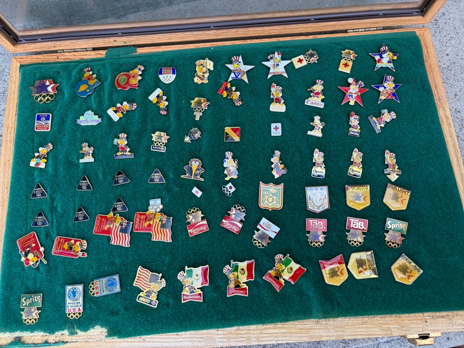 Huge Vintage 1984 LA Olympics Pin Collection Sam Eagle Coca Cola Sponsor 300+
