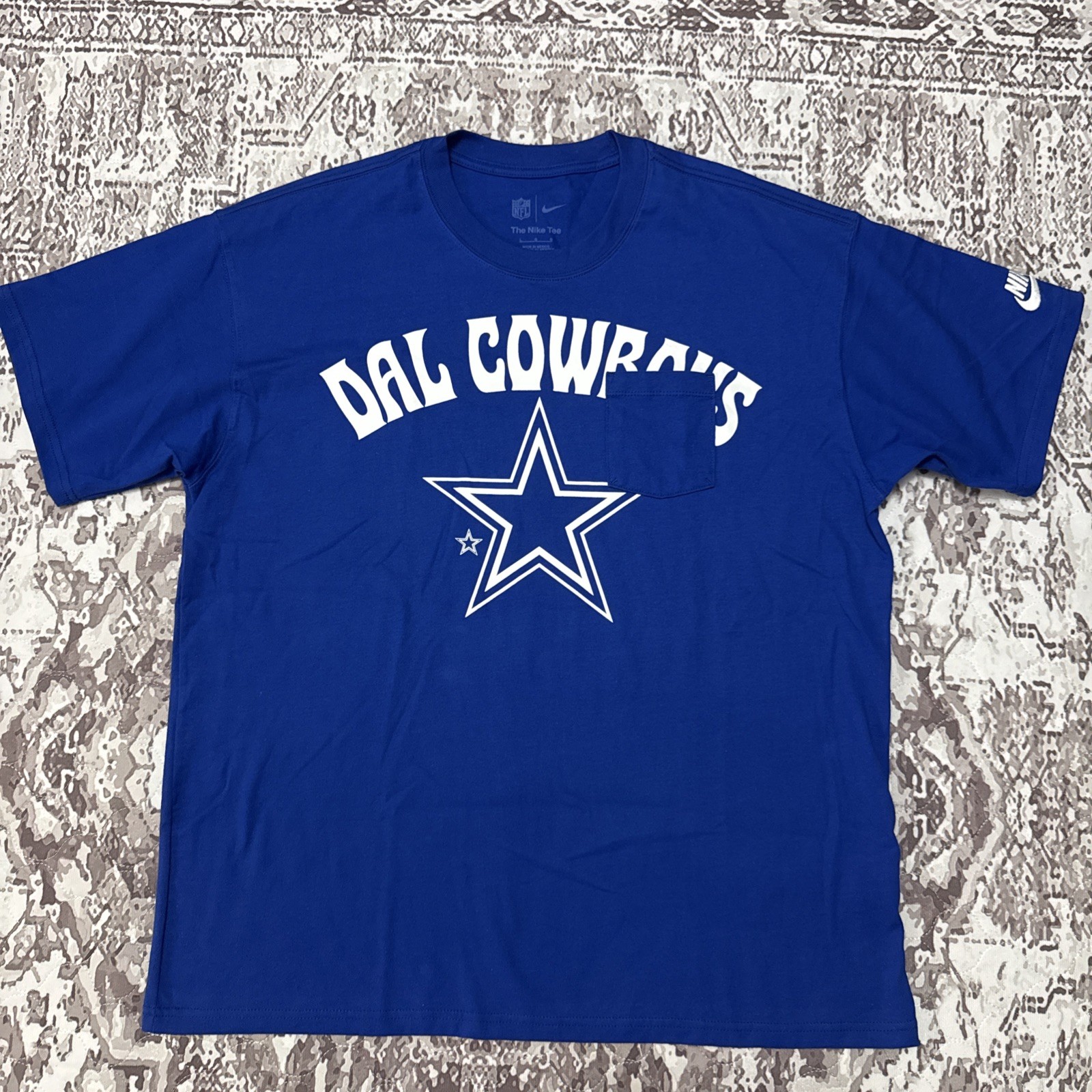 New Dallas Cowboys The Nike Tee NFL Pocket Short Sleeve T-shirt Blue Men’s L