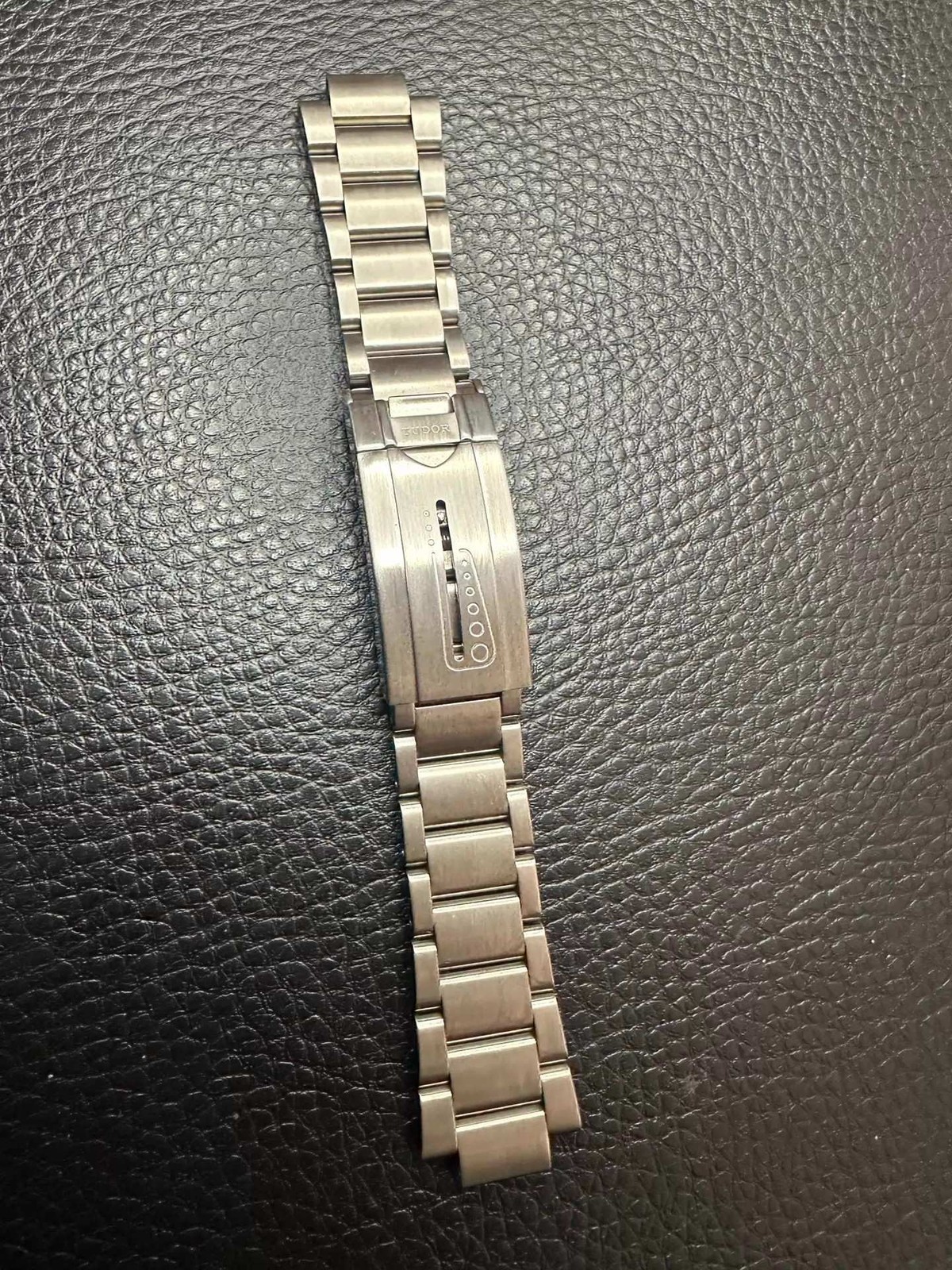 Tudor M25600 M25610 22mm Genuine Original Titanium Bracelet