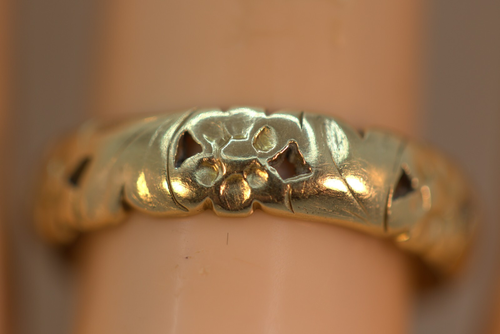 VINTAGE BRISTOL 14K YELLOW GOLD FLORAL FLOWER DESIGNS ETERNITY BAND RING 8 3.86G