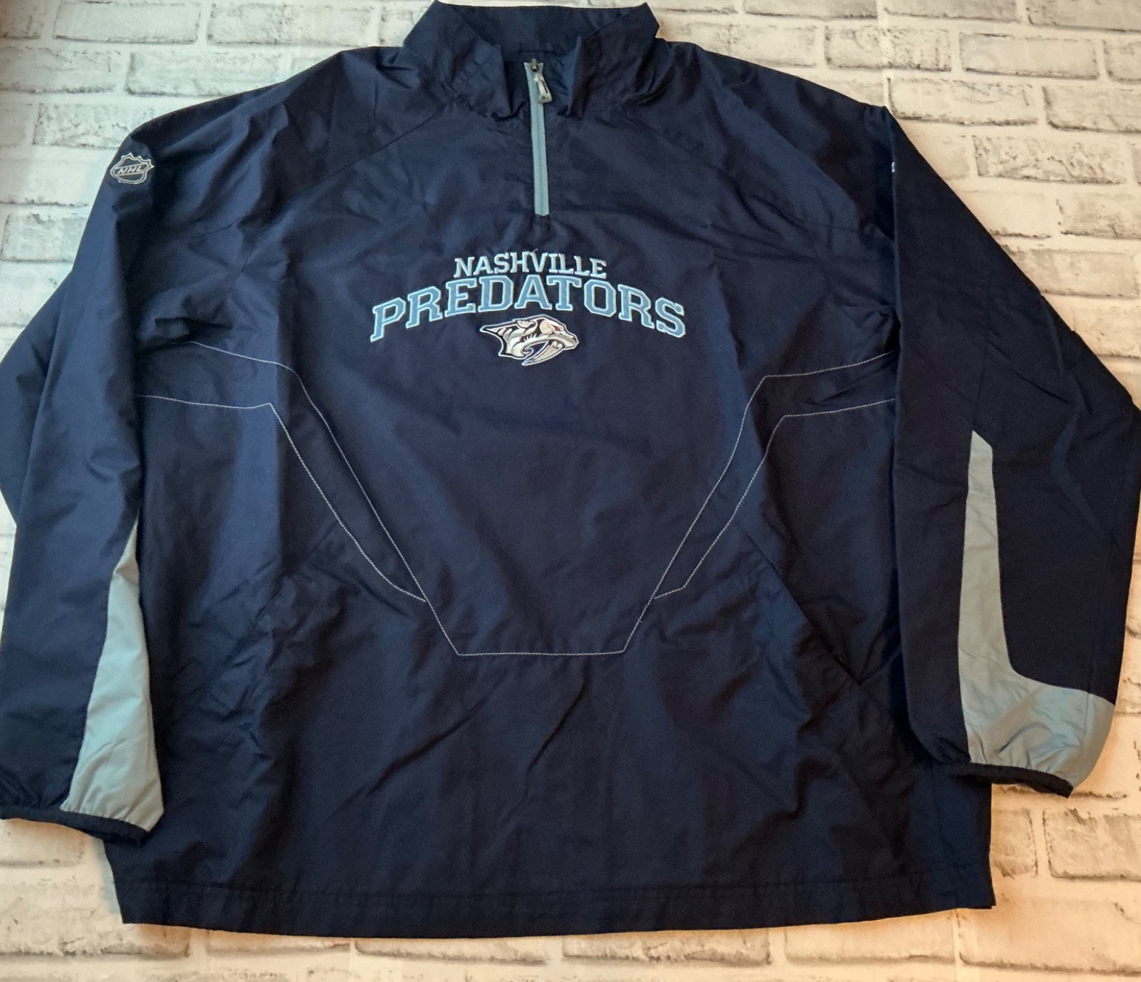 NHL Reebok Nashville Predators 1/4 Zip Blue Jacket Pull Over XL NHL Reebok Nashville Predators 1/4 Zip Blue Jacket Pull Over XL