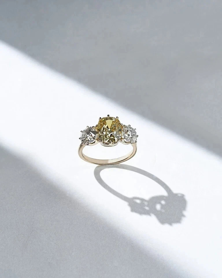 3.20Ct Cushion Cut Natural Yellow Sapphire Diamond Wedding Ring 14K White Gold 7 3.20Ct Cushion Cut Natural Yellow Sapphire Diamond Wedding Ring 14K White Gold 7