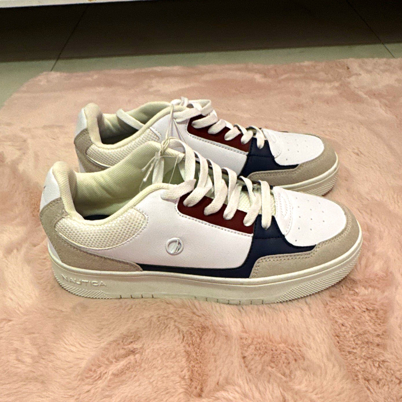 Nautica Men\'s White Navy Burgundy Gray Colorblock Synthetic Lace-Up Sneakers 8.5