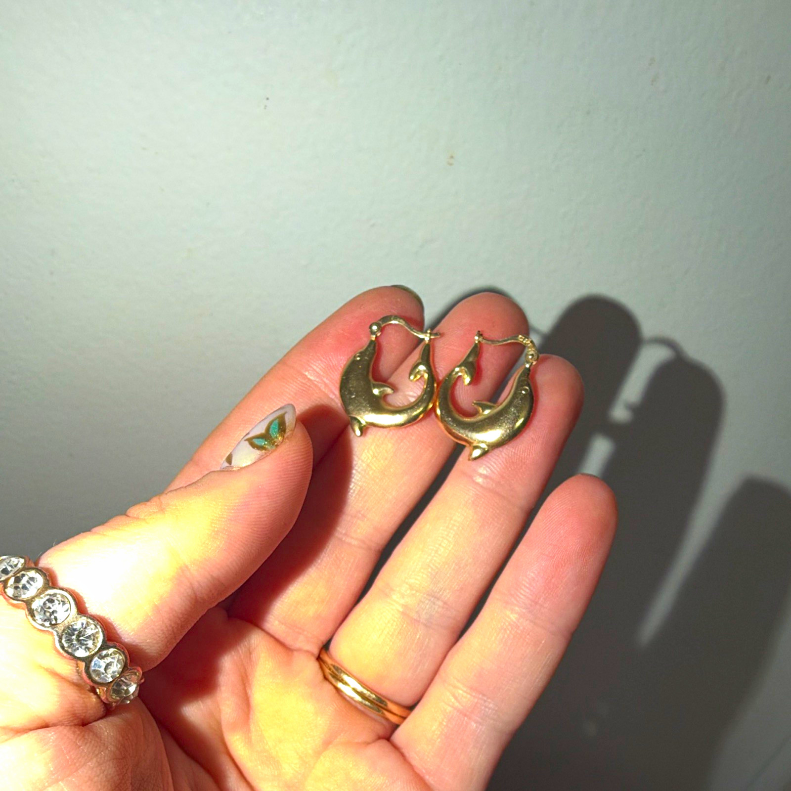 14k gold rare vintage dolphin earrings 14k gold rare vintage dolphin earrings
